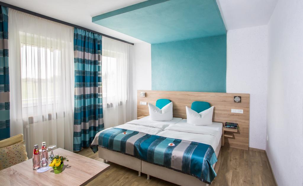 Landgasthof Buettel Geisfeld  Zewnętrze zdjęcie